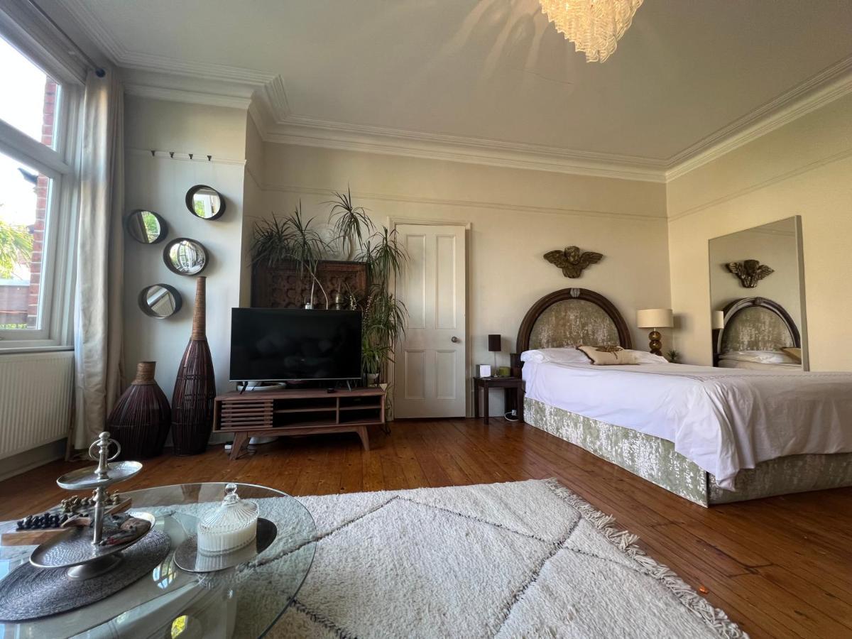 Londonhomegardens Ngoại thất bức ảnh