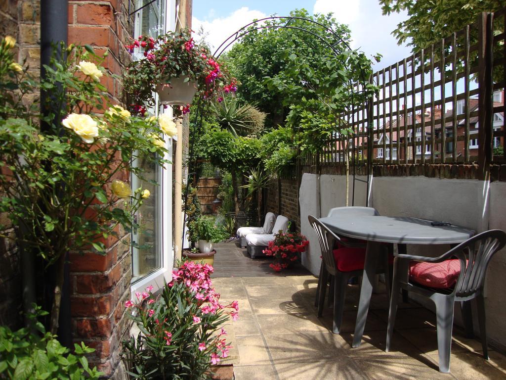 Londonhomegardens Ngoại thất bức ảnh